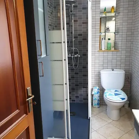 Casa Rustica En Aldea بيت للعطل