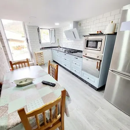 Casa Rustica En Aldea